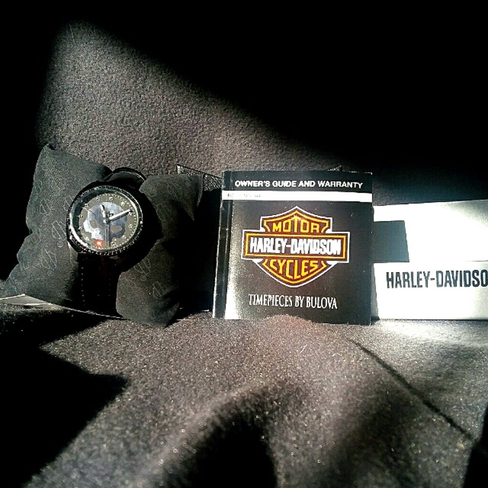 SOLD! WILLIE G SKULL WATCH